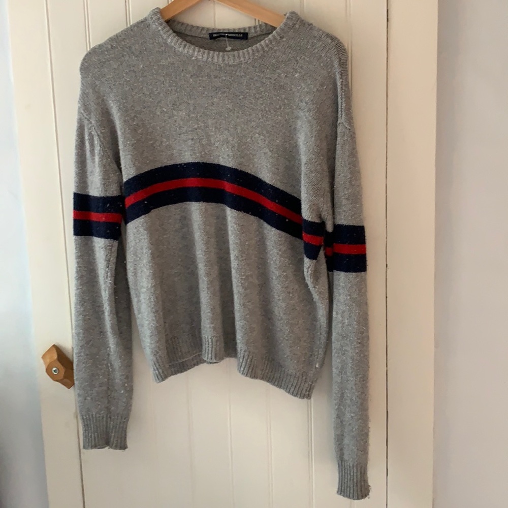 brandy melville sweater!! 💗